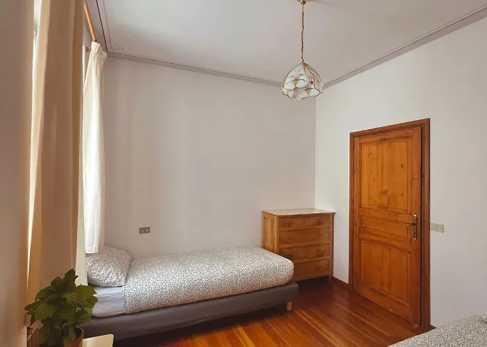 Zeli E Old Apartamento